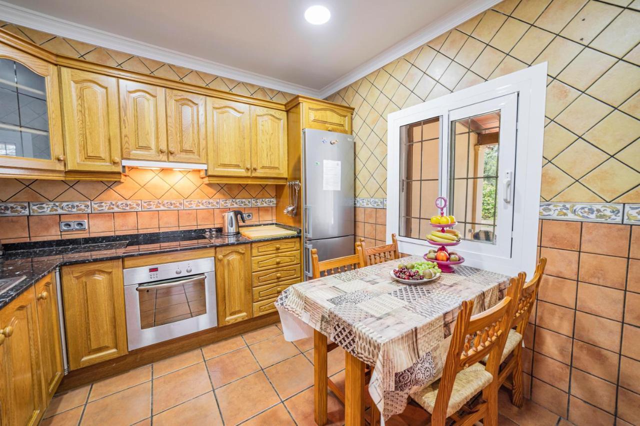 Villa Alcudia Town Exterior photo